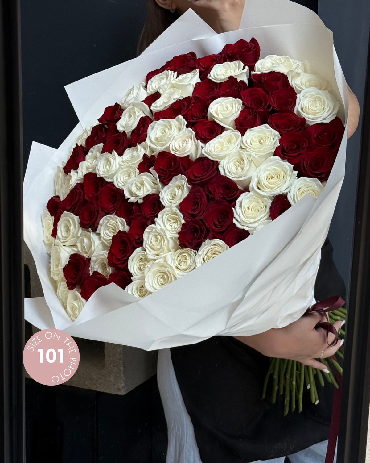 Red and white roses duo bouquet