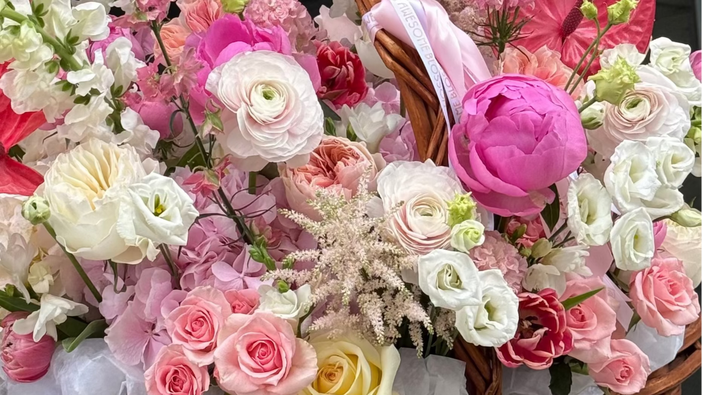 "Pink screams" basket