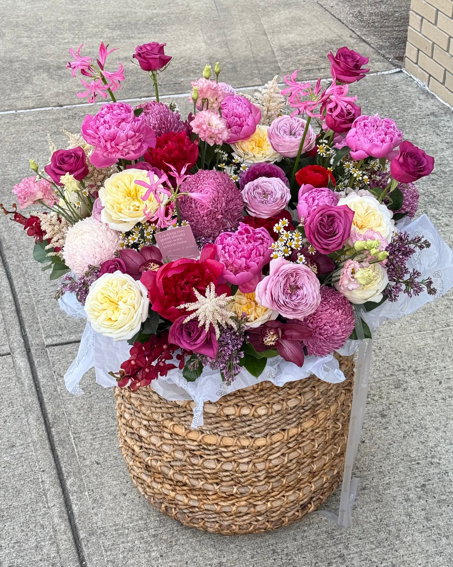 "Full of wine" basket