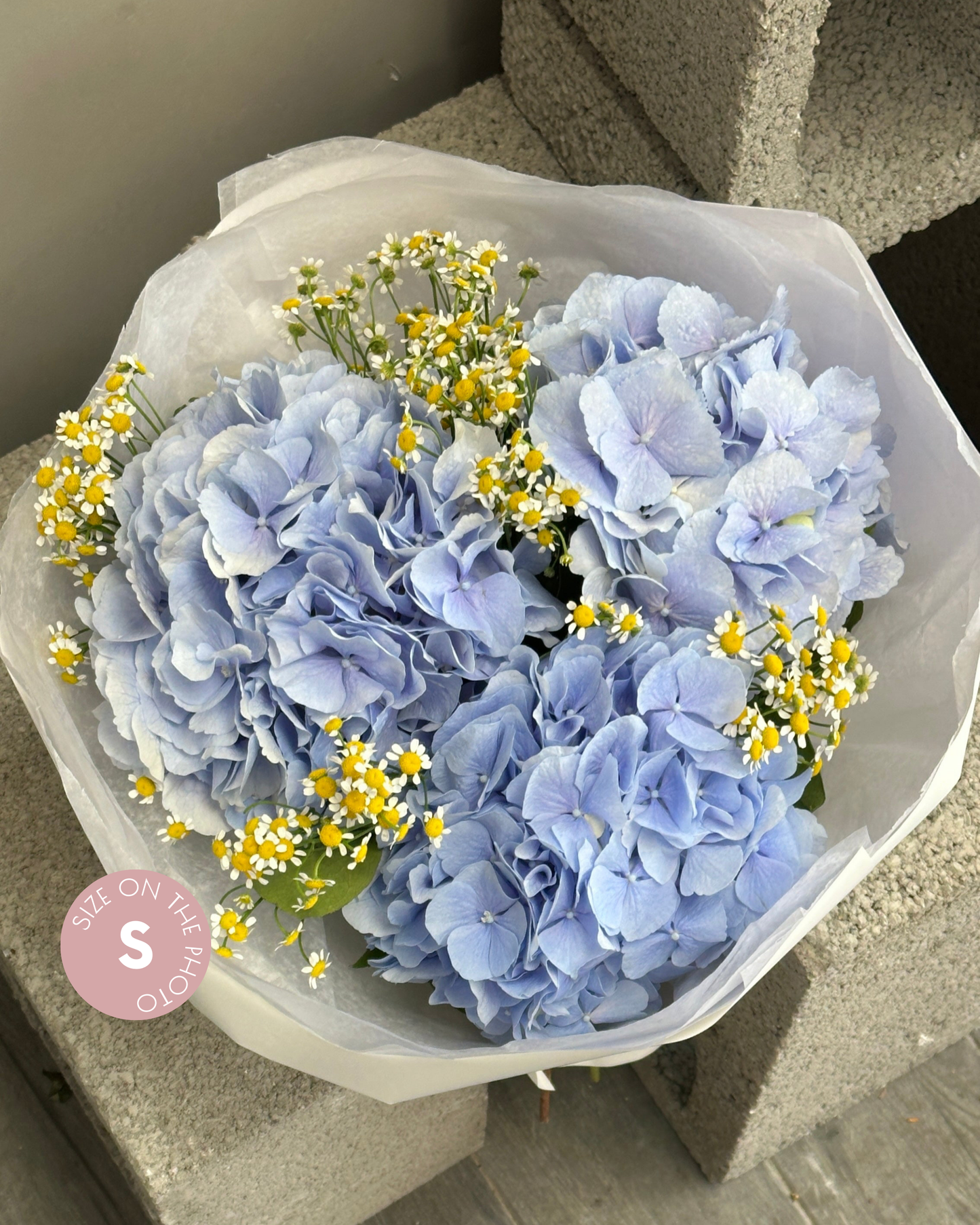 "Summer blues" bouquet
