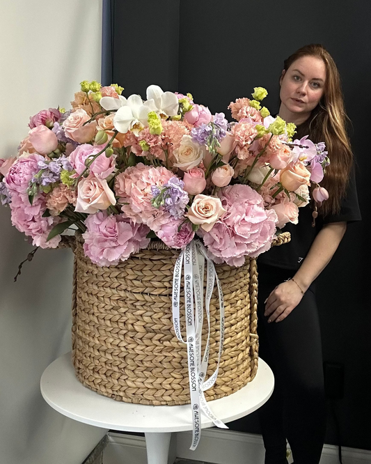 WOW Effect Flowers in NYC: The Basket Arrangements That Stop a Room