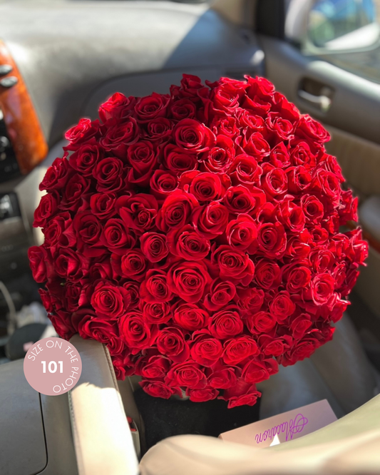 Red roses mono