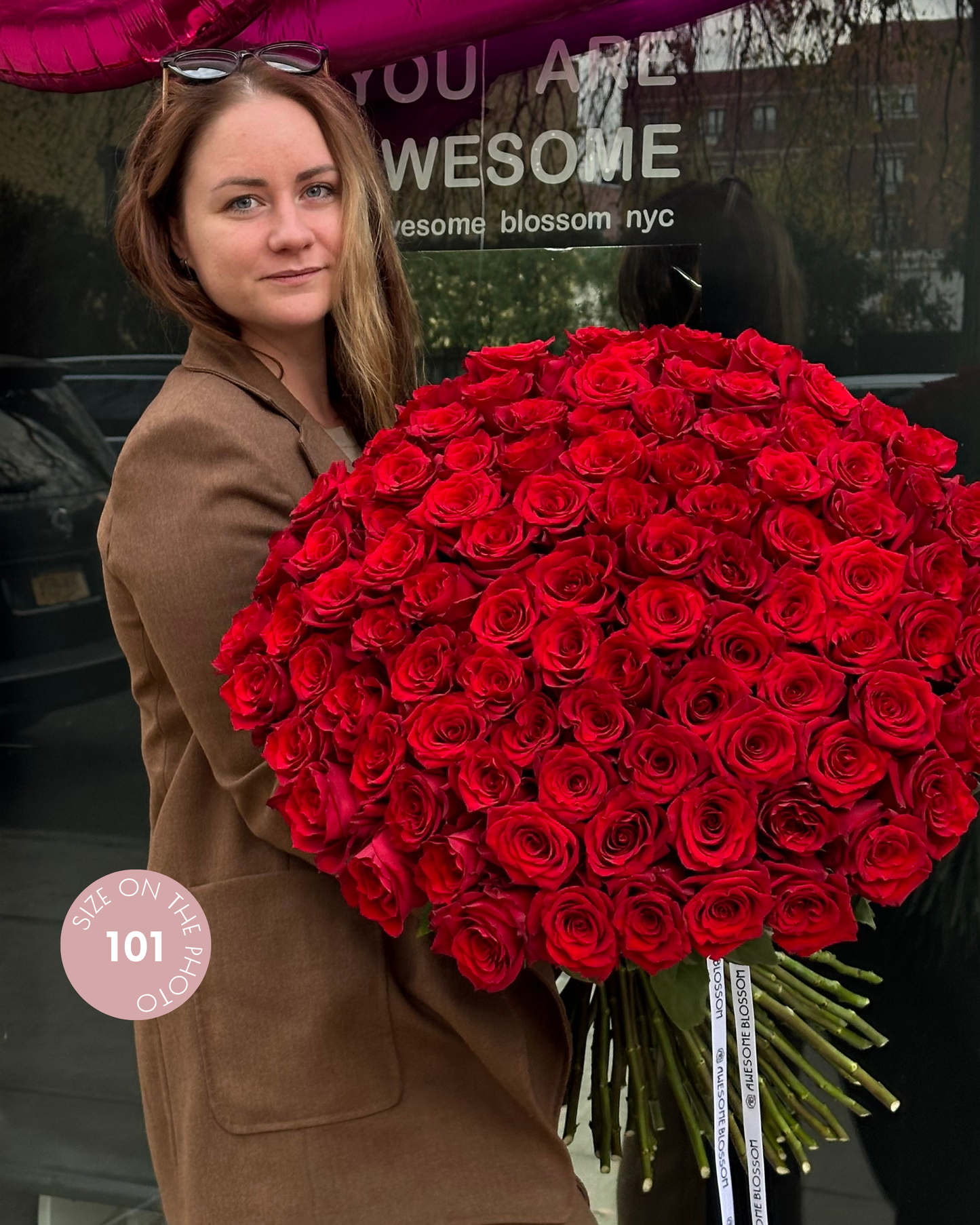 Red roses mono