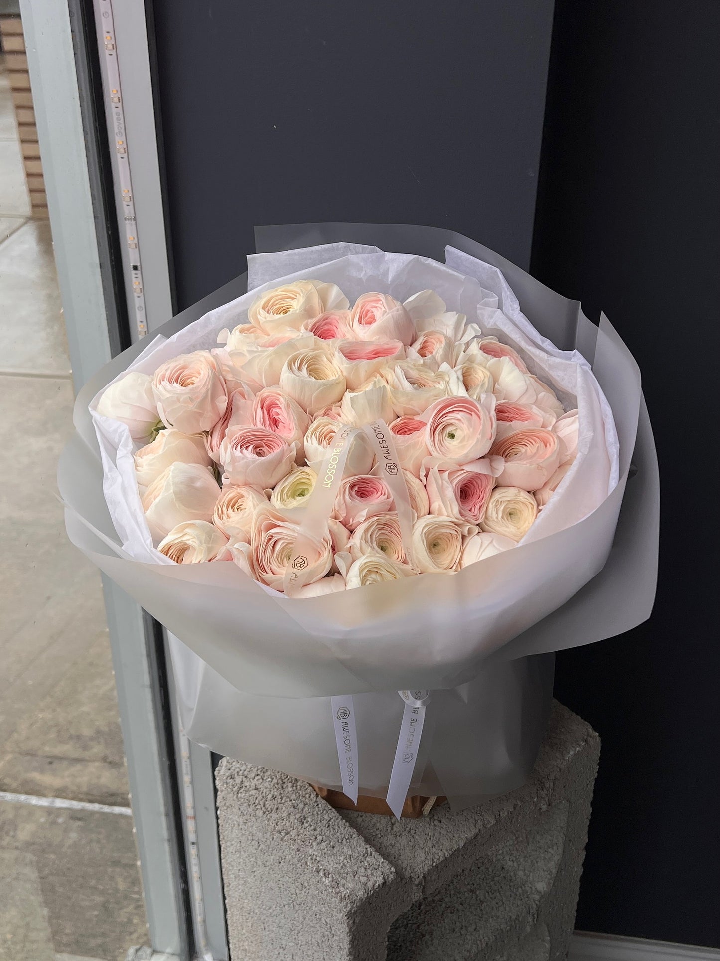 "Ranunculus" bouquet