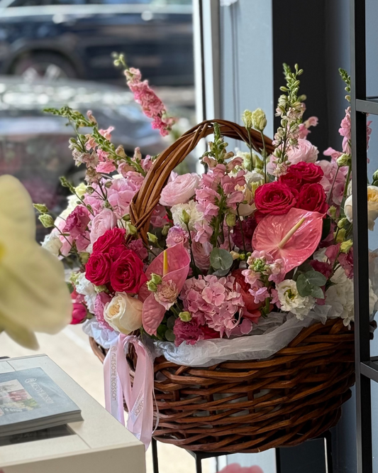 "Pink screams" basket