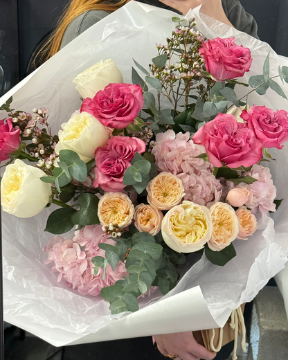 "Bright mix" bouquet