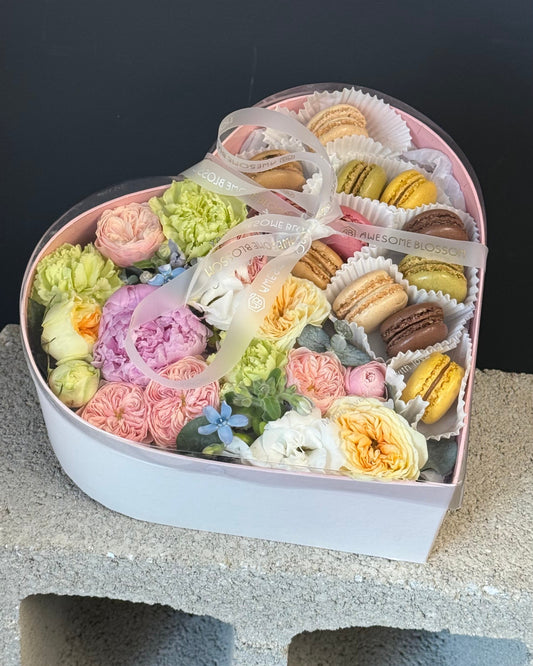 "Heart" box w/ Macaroons