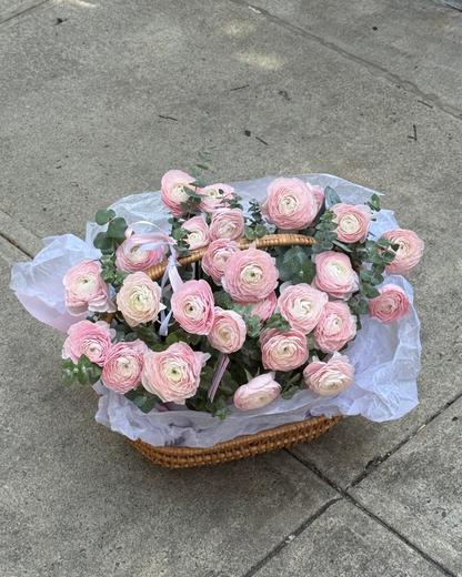 "Ranunculus" basket