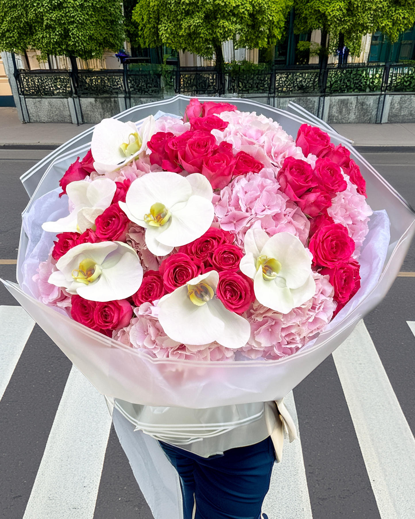 "Orchid cloud" bouquet