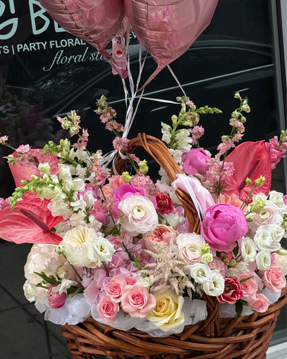 "Pink screams" basket