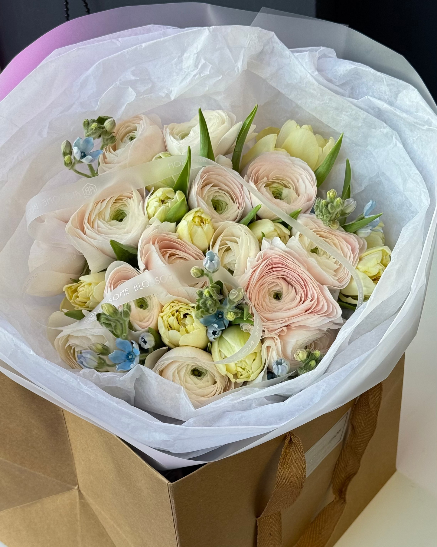 "Baby blush" bouquet