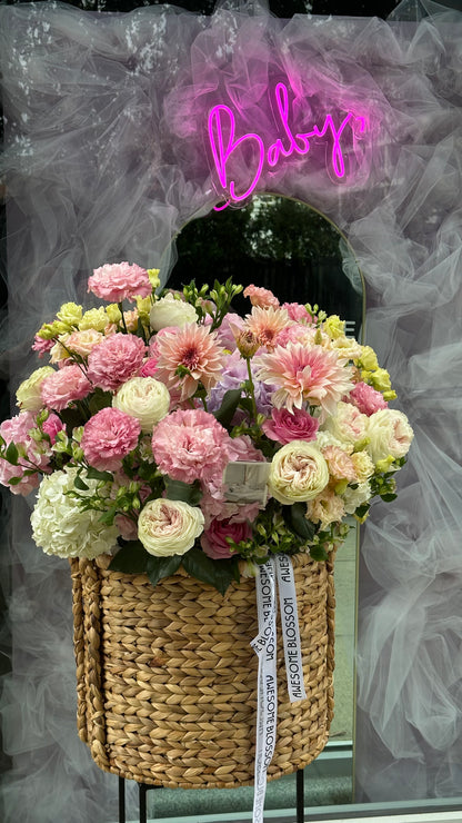 "Tender love" basket