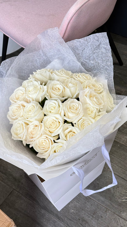 Mono Roses White roses mono – Awesome Blossom NYC