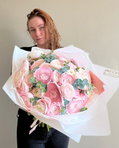 "Ranunculus" bouquet