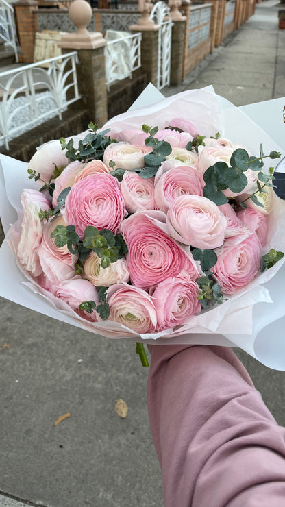 "Ranunculus" bouquet