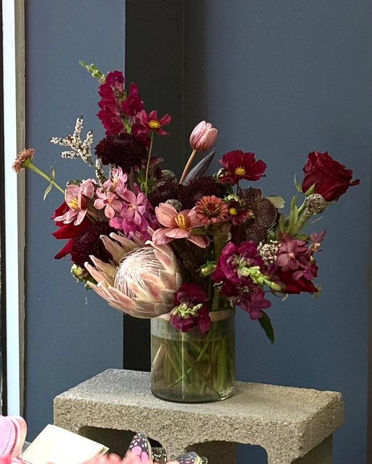 "Chocolate" interior bouquet