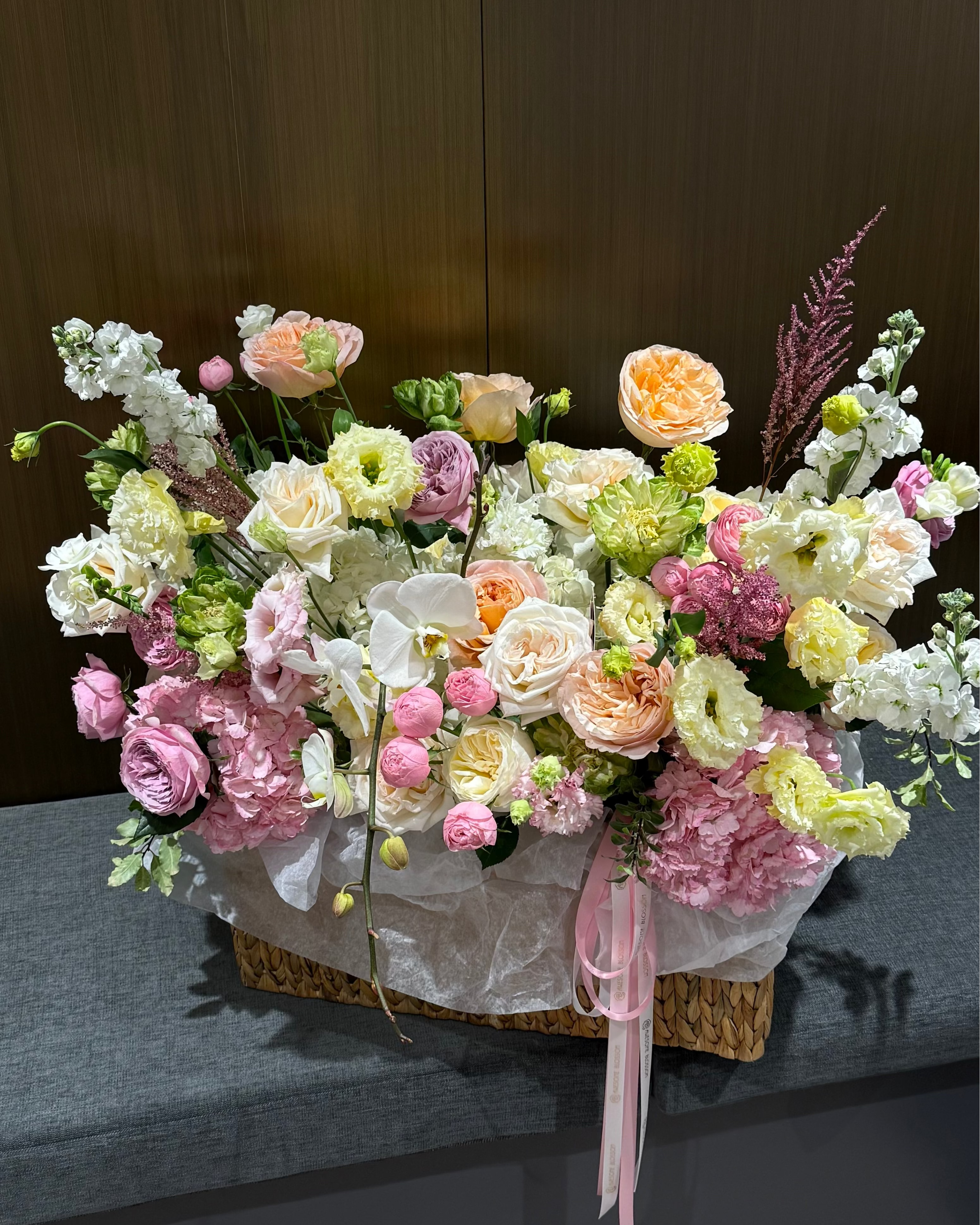 "Summer joy" basket