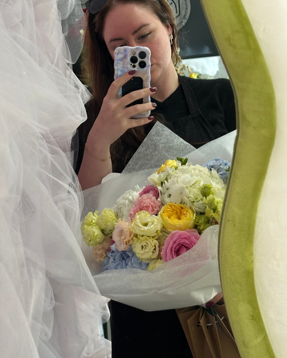 "Warm hug" bouquet