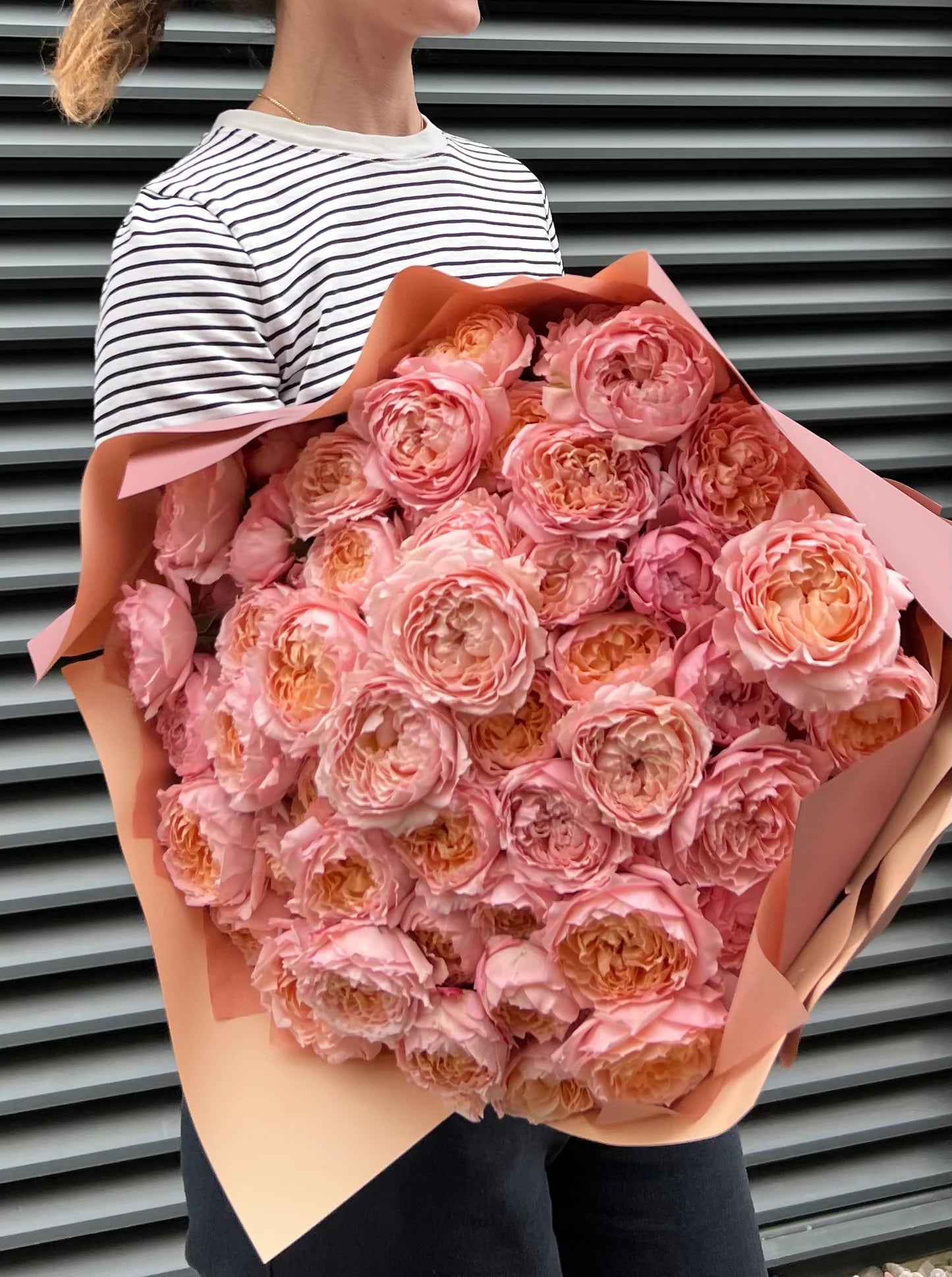 "Julietta" spray rose bouquet