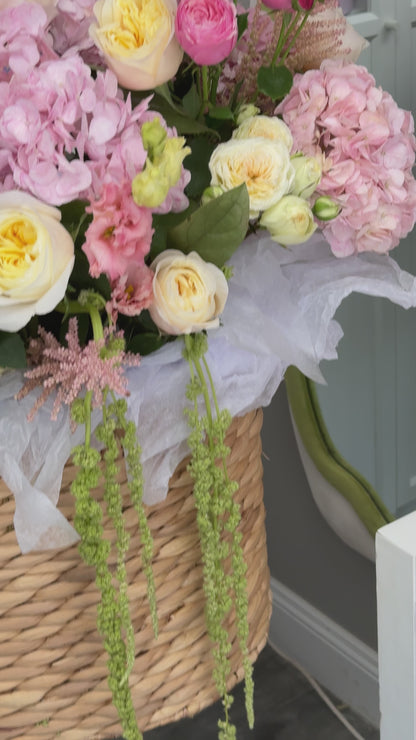 "Sunlit joy" basket